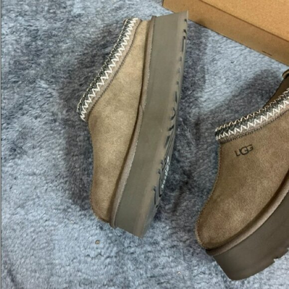 UGG Women's Tazz Hickory NEW - Picture 3 of 6